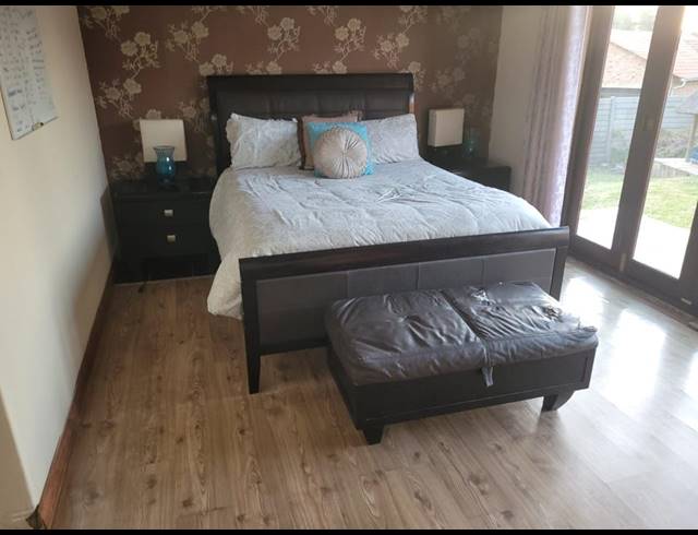 3 BEDROOM HOUSE TO LET IN BIRCH ACRES